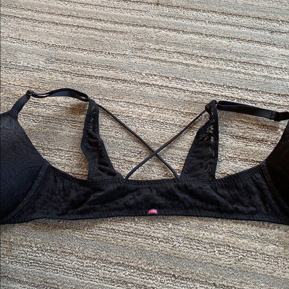 Vs pink push up bra - Picture 2 of 4